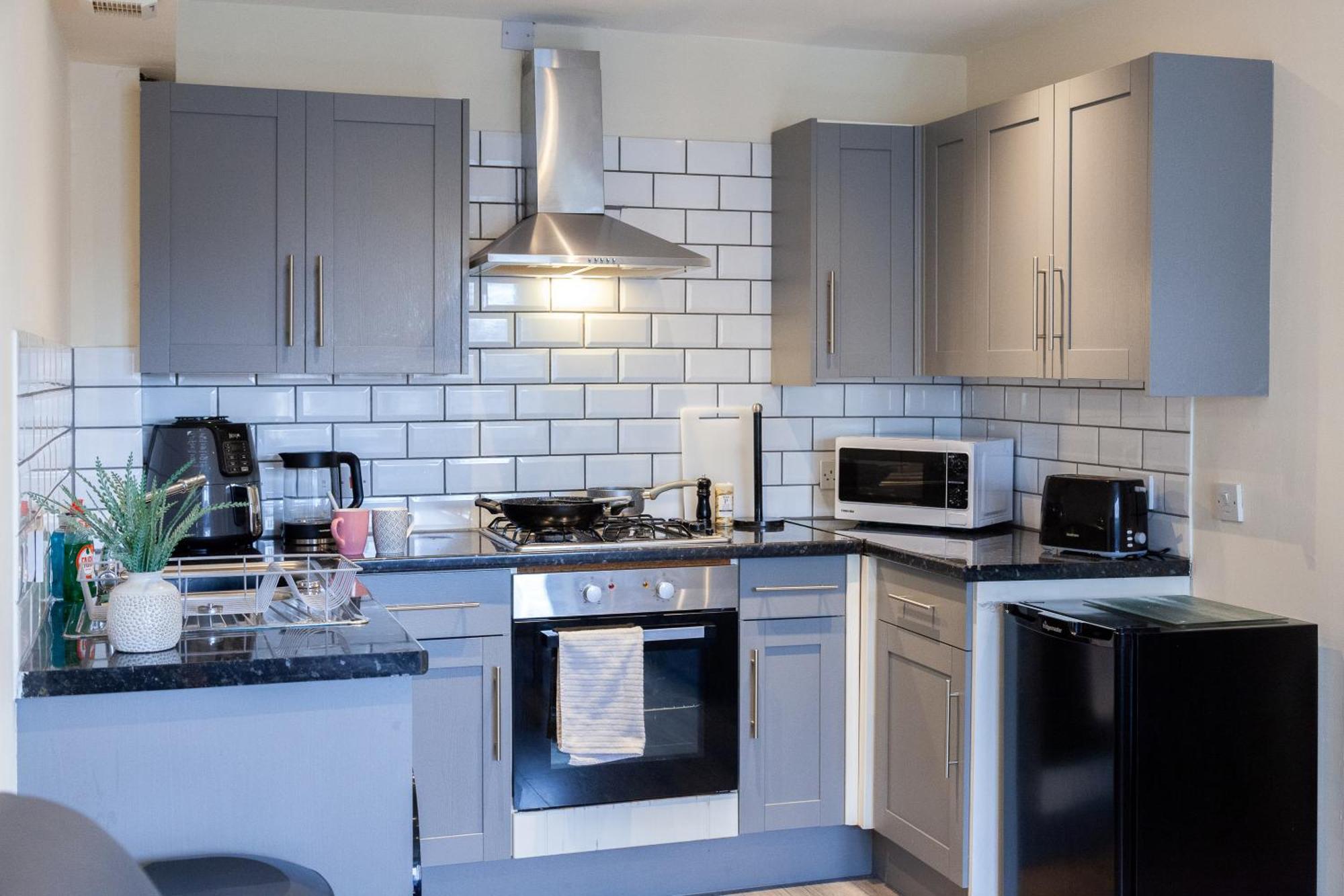 Pinfold Court Apartments Knowsley Luaran gambar