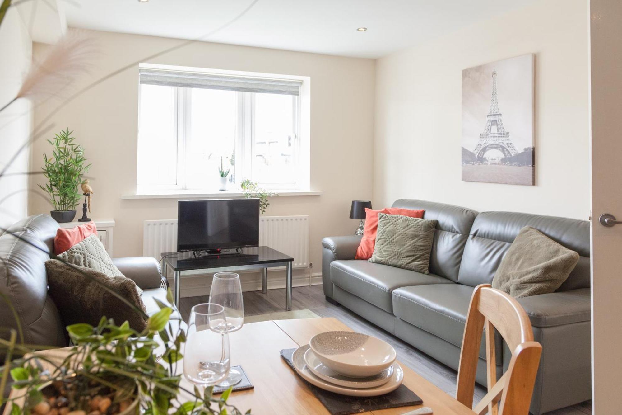 Pinfold Court Apartments Knowsley Luaran gambar